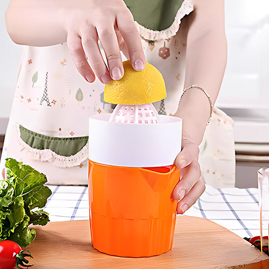 presse agrume manuel polyvalent et utile pour beaucoup de recette