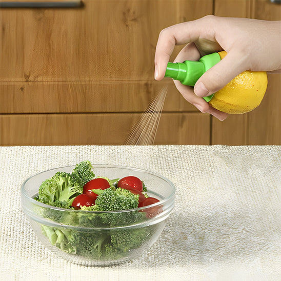 presse agrume sous forme  de spray permet de guarder une cuisine propre